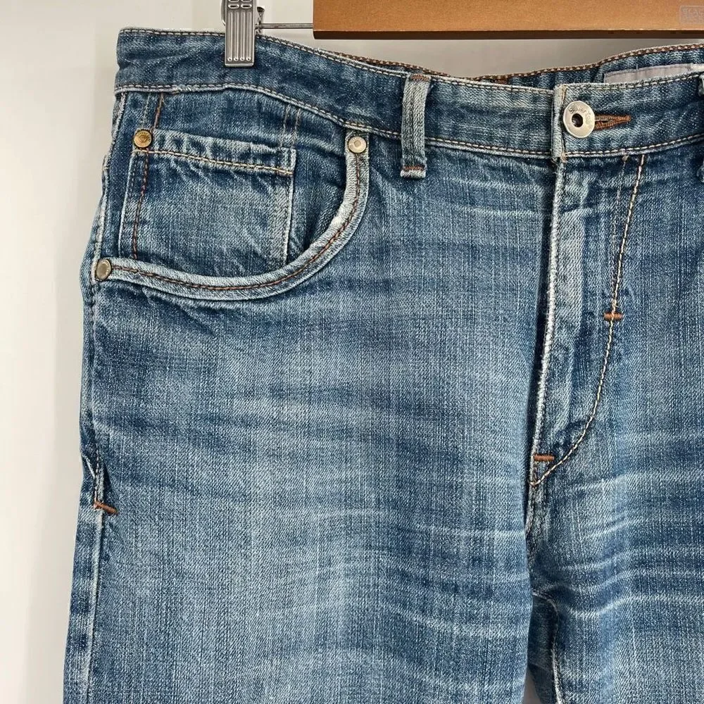 Levi’s Blue SilverTab Medium Wash 5 Pocket Styling Bootcut Jeans Size 36